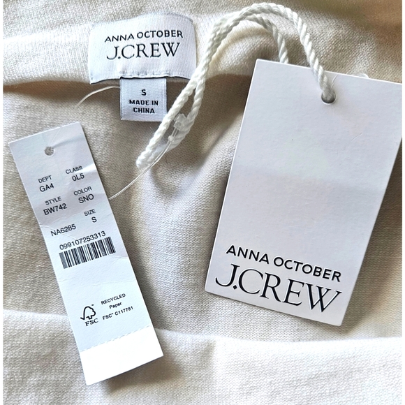 Limited-edition Anna October© X J.Crew cashmere off-the-shoulder sweater-dress - Picture 10 of 11